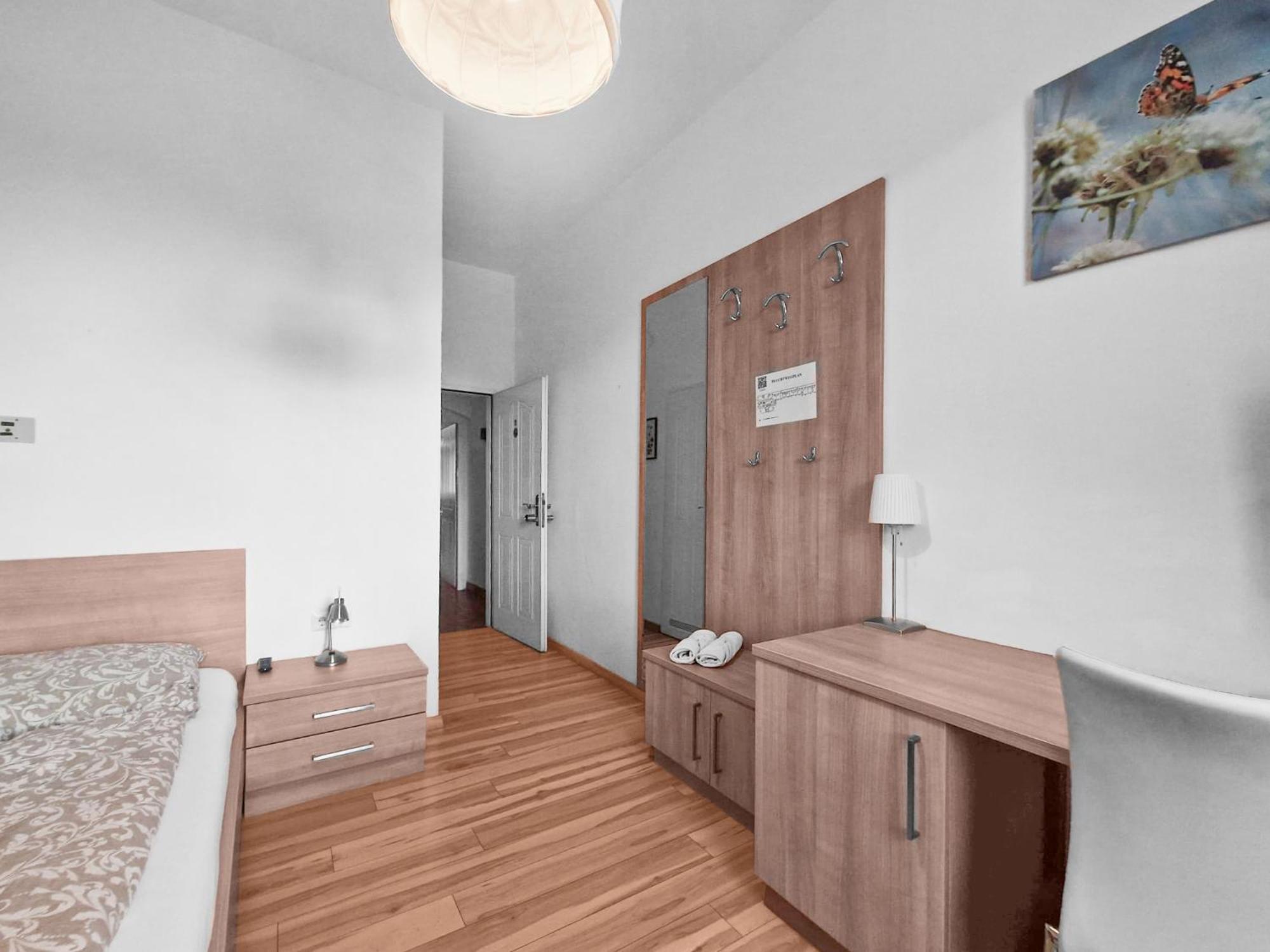 Josef Wolfik Strasse 10 Apartment Stockerau Extérieur photo