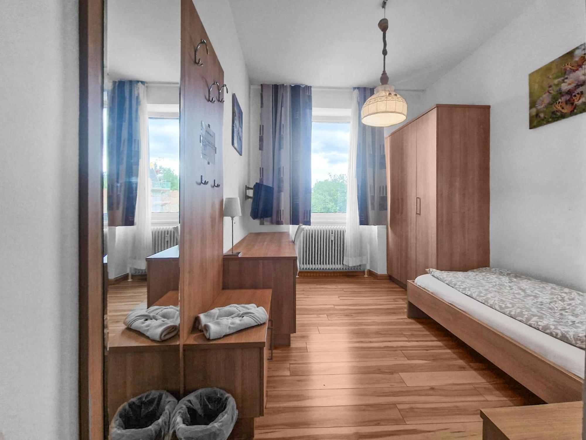 Josef Wolfik Strasse 10 Apartment Stockerau Extérieur photo