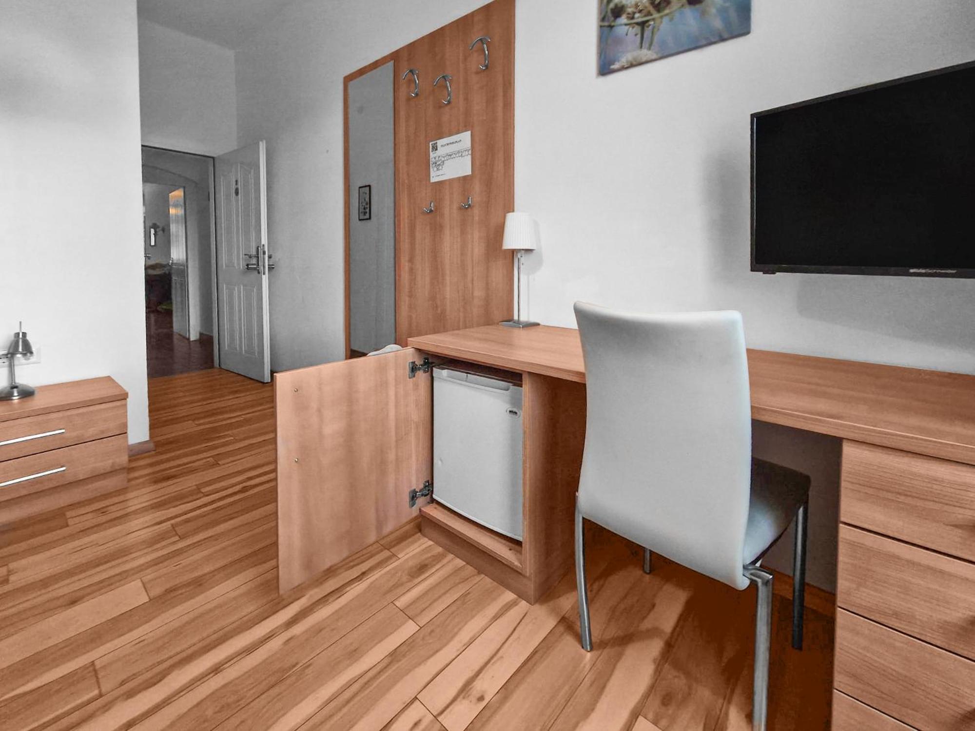 Josef Wolfik Strasse 10 Apartment Stockerau Extérieur photo